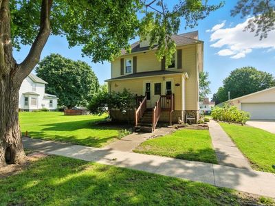 120 Highland Ave, Readlyn, IA, 50668