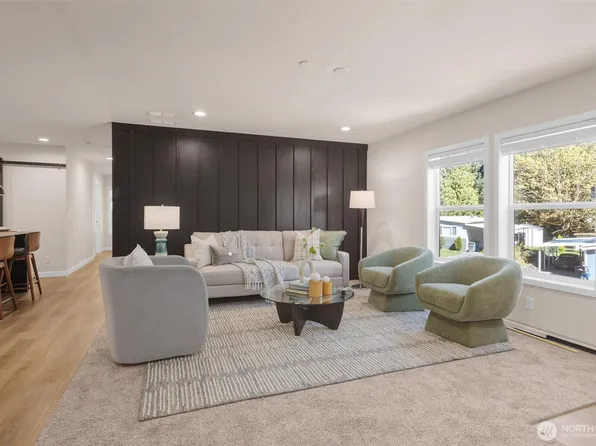 3310 207th Place SE, Bothell, WA 98012