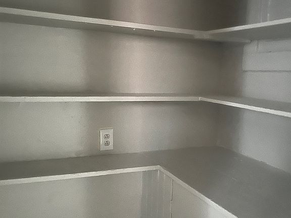 4th image of 844 Park St #2E