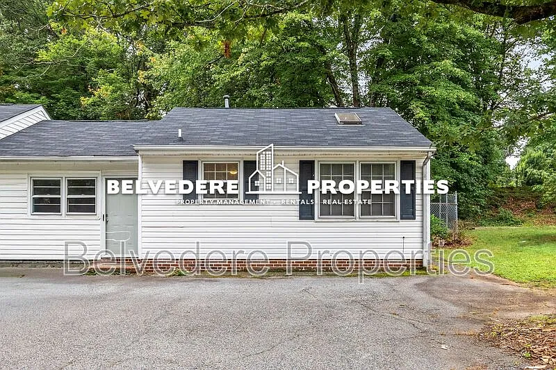 1 bed, 1.0 bath, 616 sqft, $1,300 — Photo 2