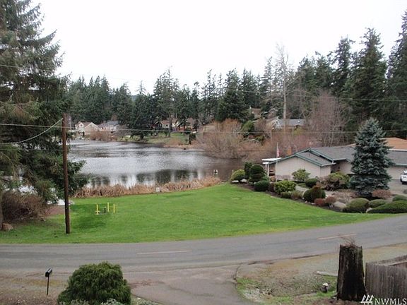 2nd image of 354 E Lochwood Dr