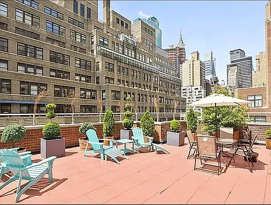 Rented by Walter & Samuels Inc | media 7