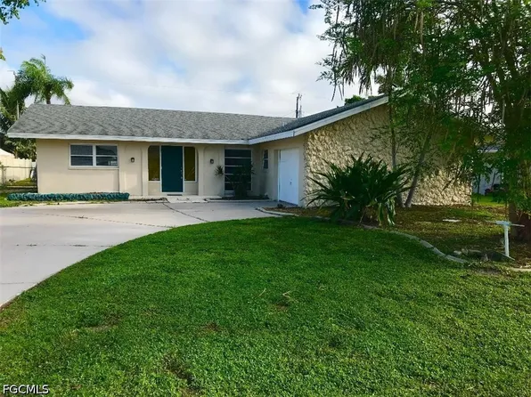 1311 SE 25th Ter, Cape Coral, FL 33904