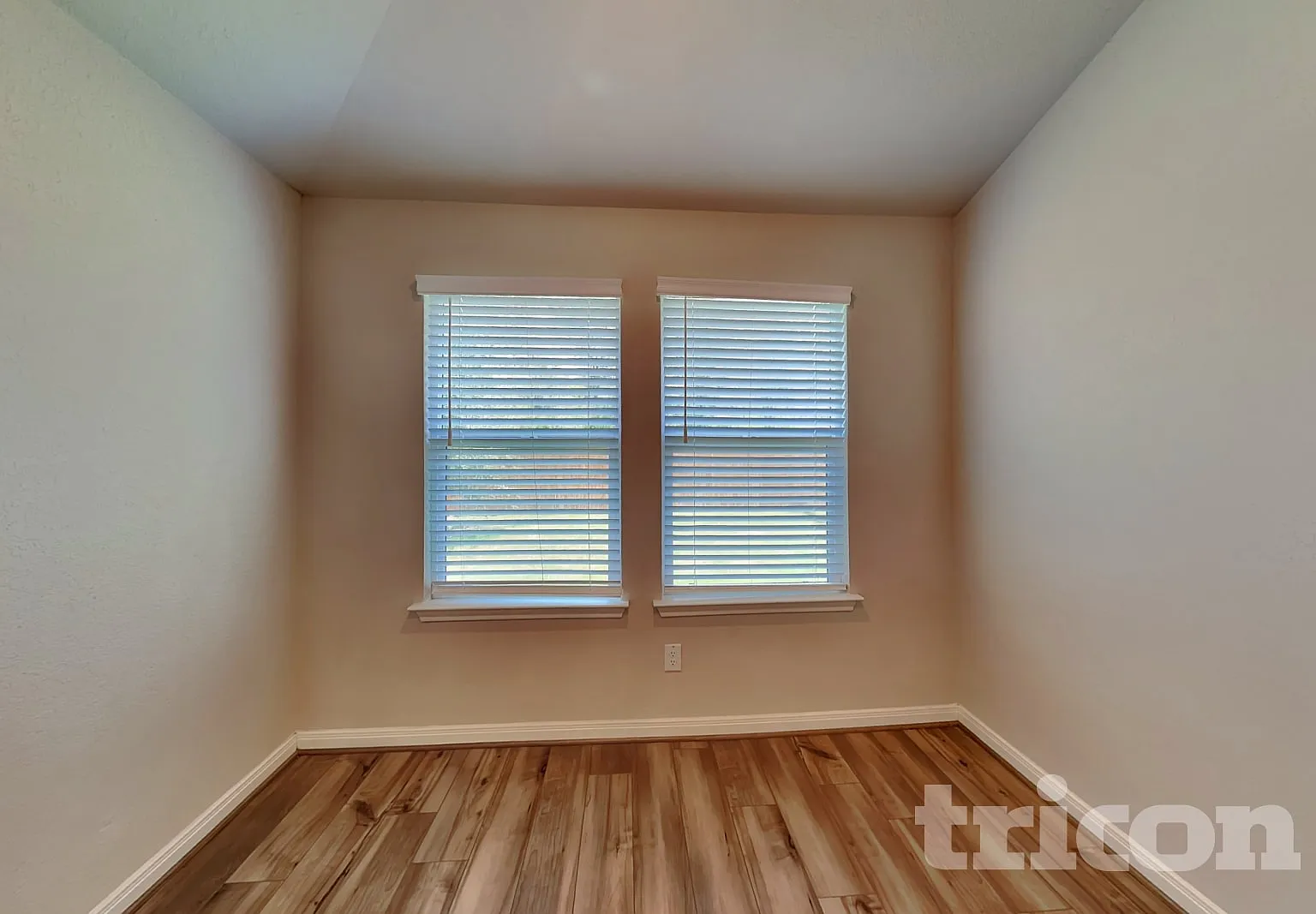 13658 Paxton Boulevard St. Hedwig TX — Photo 4