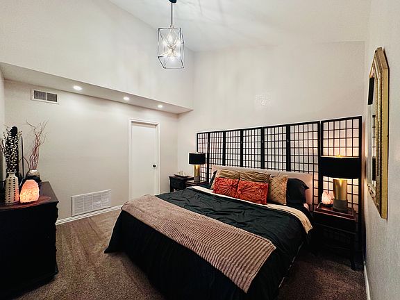 5th image of 537 Ranch Trl APT 167