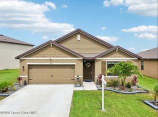 1685 Mineral Loop Dr NW, Palm Bay, FL 32907