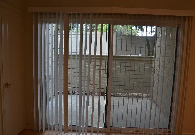 1420 Foothill Meadows Ct — Photo 10