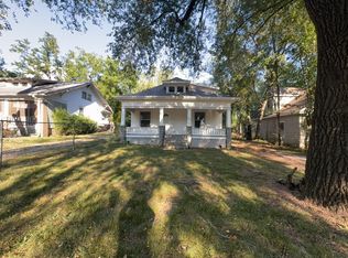 2222 N Johnston Ave, Springfield, MO 65803