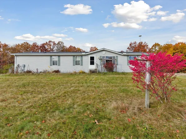 20693 175th Ave, Big Rapids, MI 49307