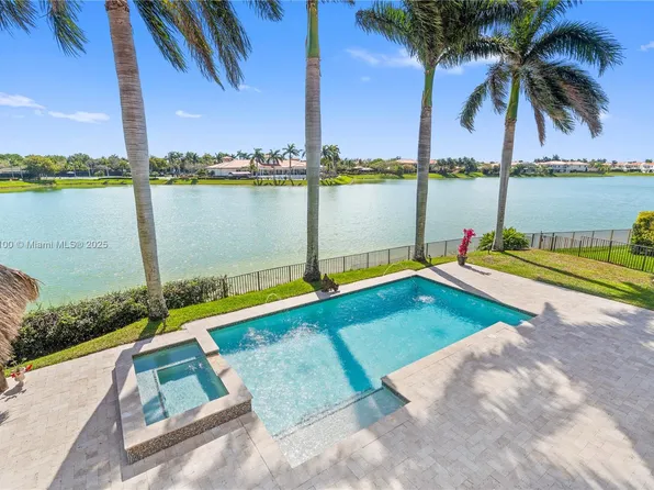 7770 SW 188th Ter, Cutler Bay, FL 33157