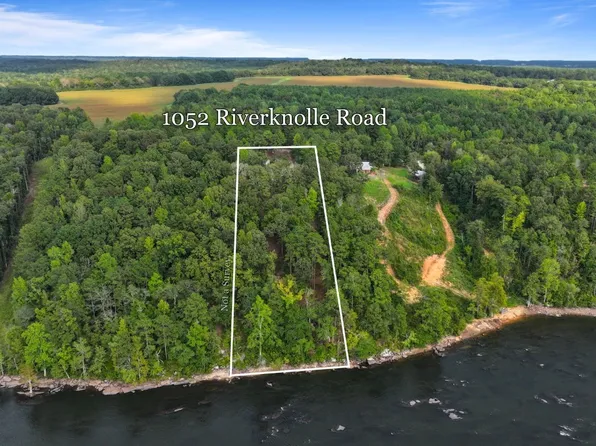 1052 Riverknolle Rd, Tallassee, AL 36078