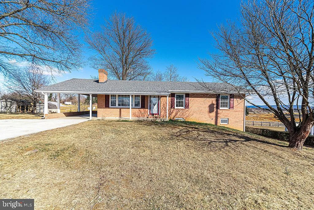 145 Hale Rd photo 1