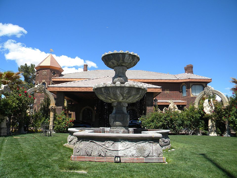 2nd image of 6150 Palmyra Ave