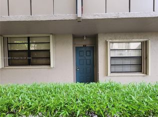 Colony Point 1, Pembroke Pines, FL 33026