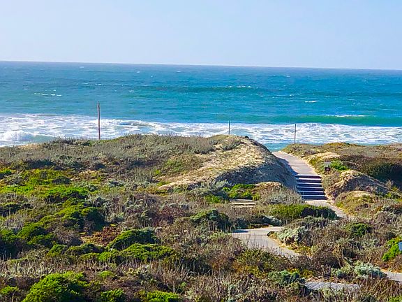 214 White Water View