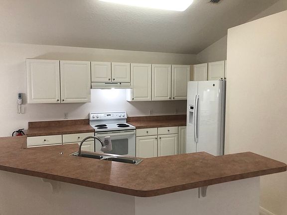 3rd image of 1205 Winding Willow Ct