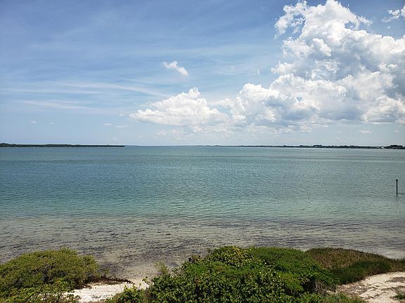 2nd image of 29 Harbour Isle Drive W #Ph05