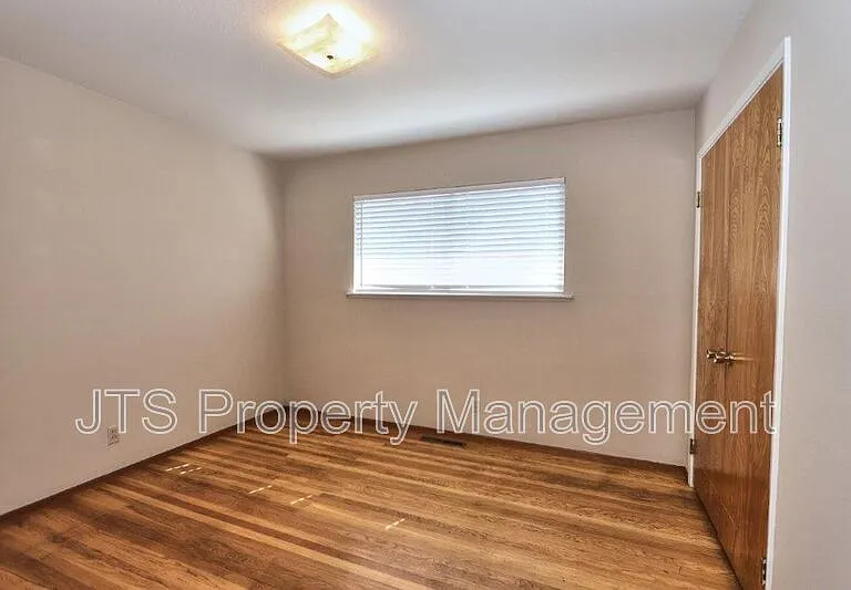 1200 Gary Way — Photo 35