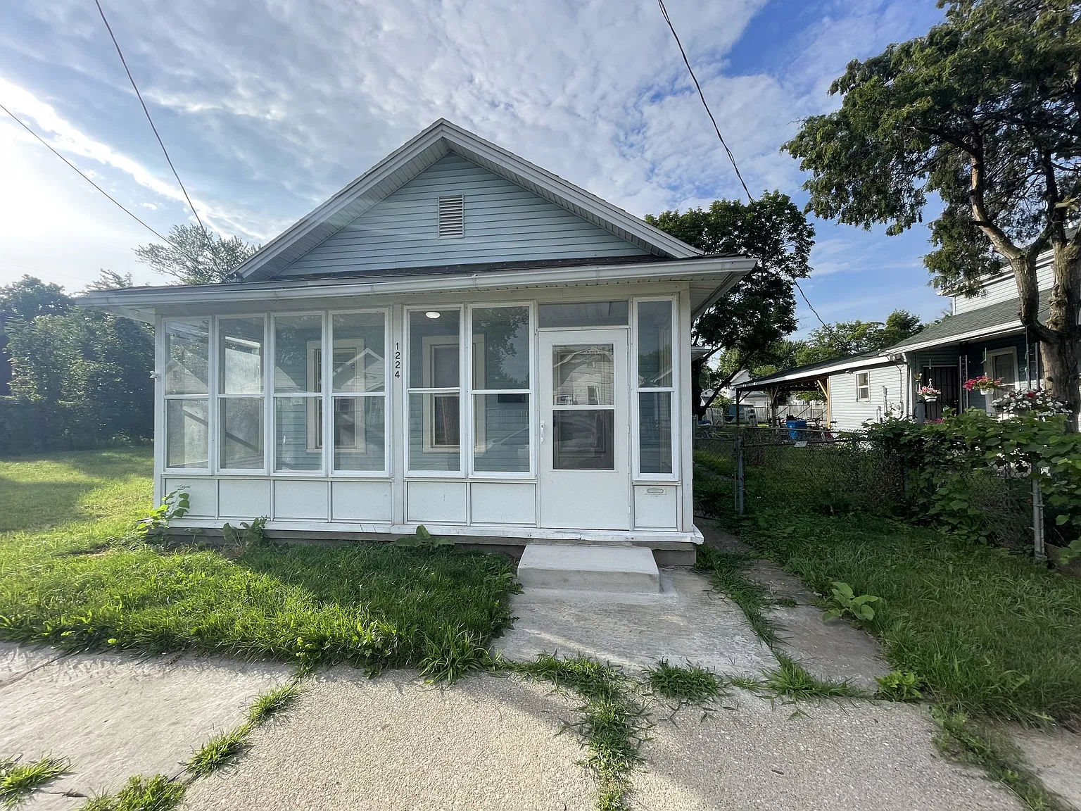 1224 N Michigan - HSE — Photo 1