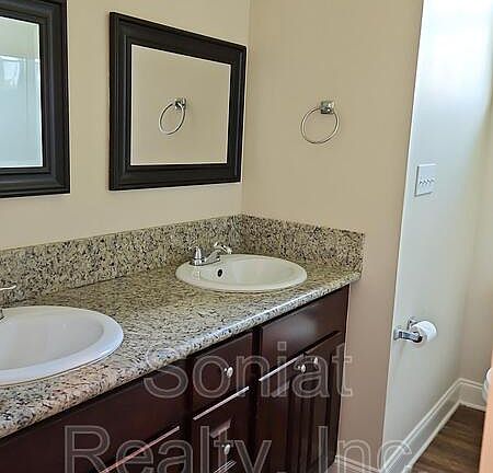 5th image of 3505 Saint Ferdinand St #3505
