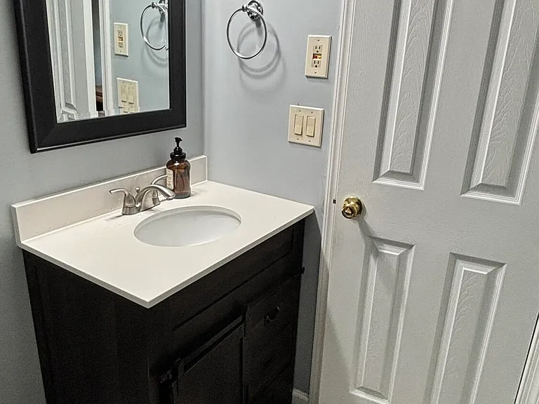 198 Tulip Ln — Photo 17
