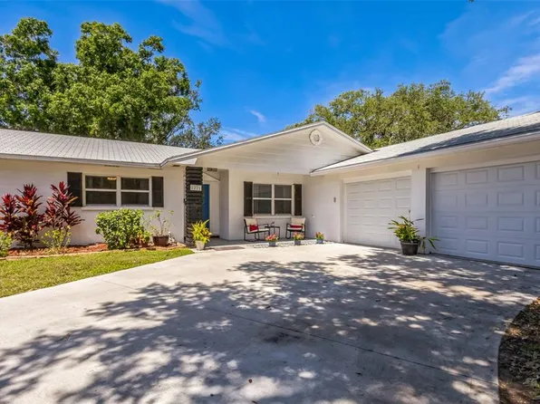 1221 NEWPORT AVENUE, LAKELAND, FL 33801