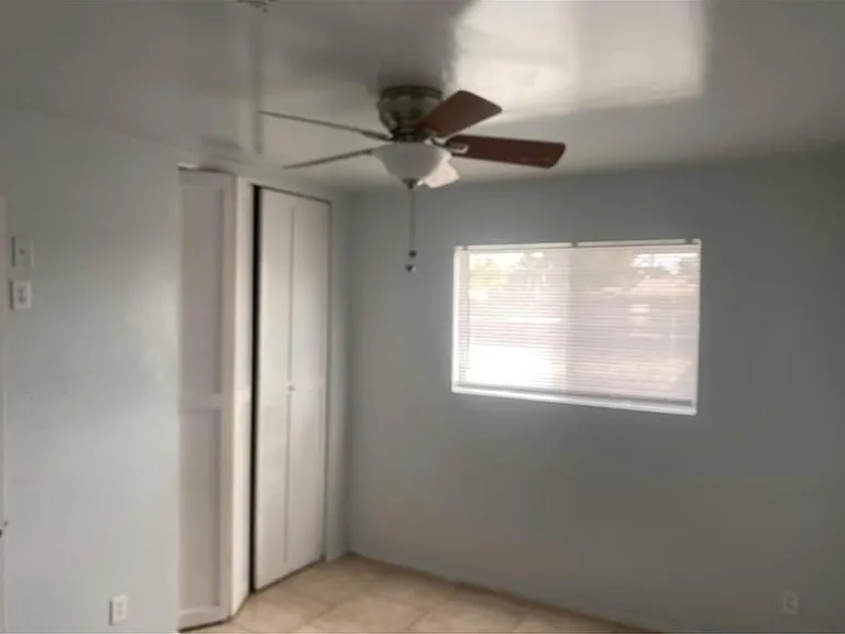 14625 N 29th Ave — Photo 9