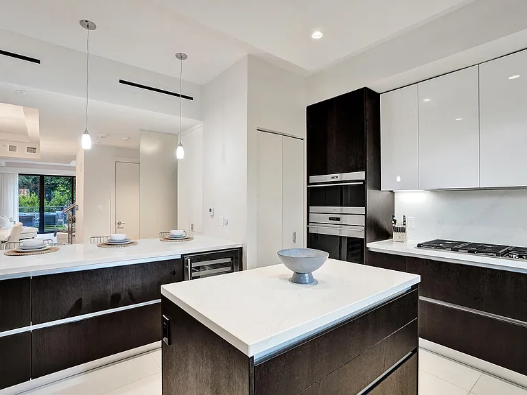 3030 Ocean Blvd #S104 — Photo 15