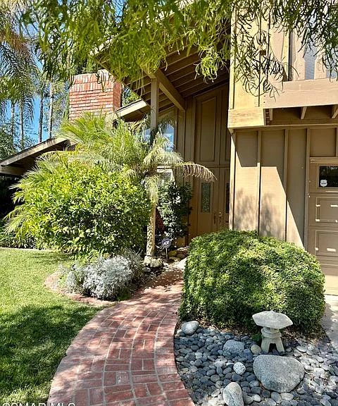 3166 W Black Hills Ct — Photo 2