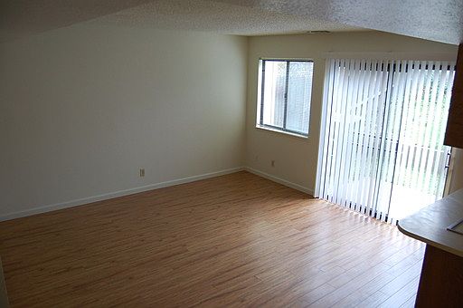 4th image of 6157 Merrywood Dr