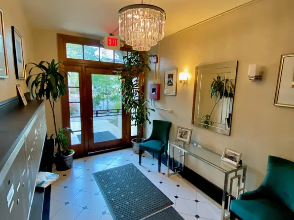 3030 Regent St #4, Berkeley, CA 94705