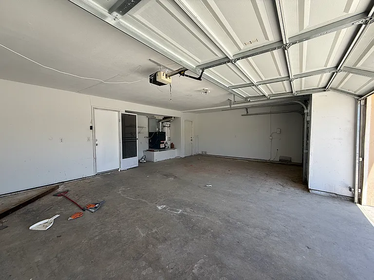 43834 Easy St — Photo 15
