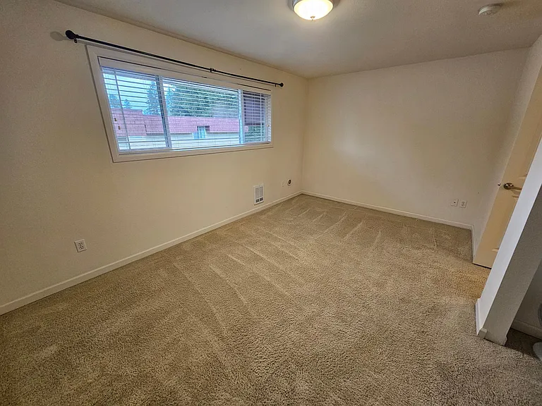 514 142nd Ave SE #90 — Photo 30