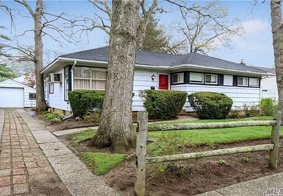 2nd image of 1477 Prospect Ave