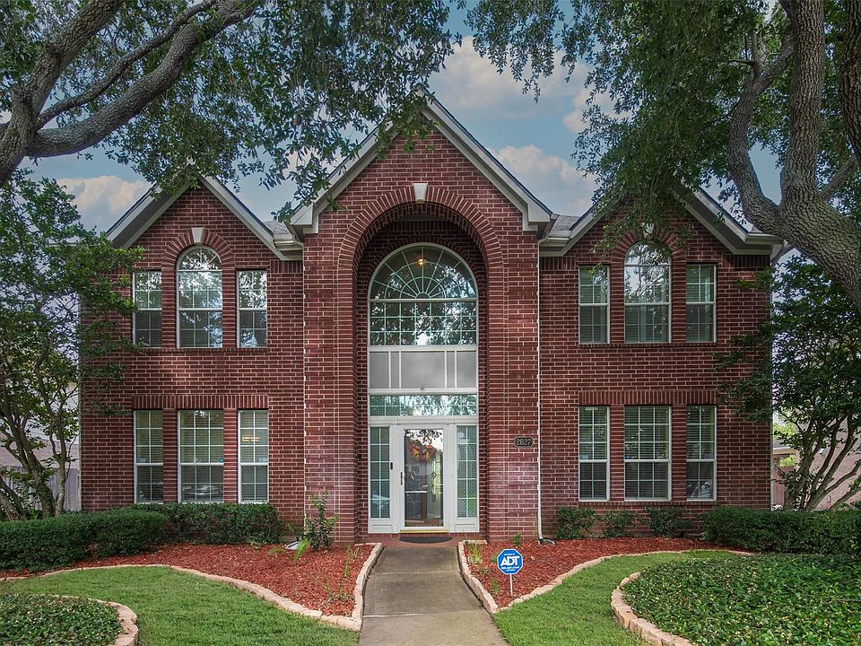 1st image of 2627 Brazos Ridge Dr