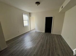 136 Schuyler Ave #2, Newark, NJ 07112