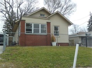 1149 Cresceus Rd, Oregon, OH 43616