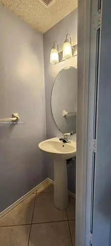 211 Mallory Ct — Photo 15