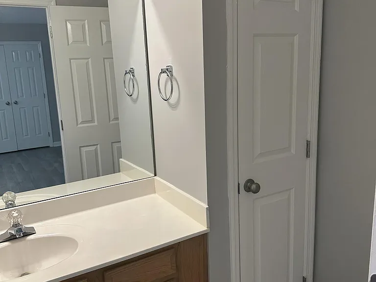 2543 Danielle Ln — Photo 12