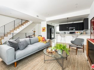 3726 Vinton Ave, Los Angeles, CA 90034