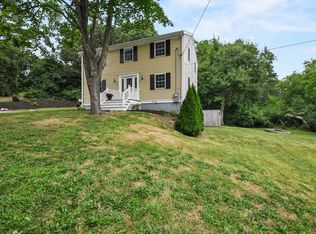 598 Waquoit Hwy, East Falmouth, MA 02536