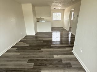 115 Beardsley Ave APT 6, Bakersfield, CA 93308