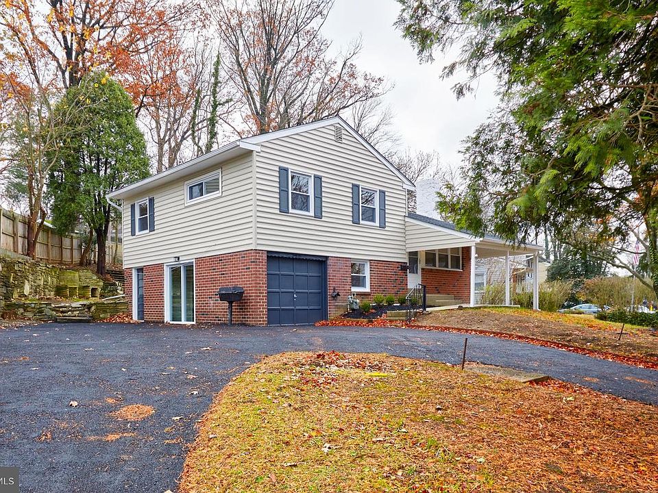 1st image of 42 Russell Rd