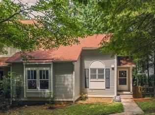 648 Stratford Grn, Avondale Estates, GA 30002