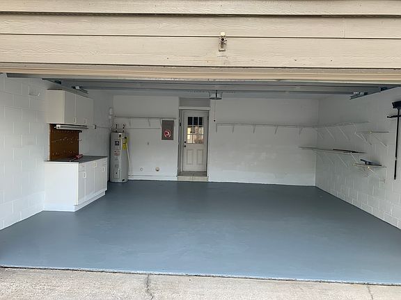 2nd image of 1536 N Carolwood Blvd