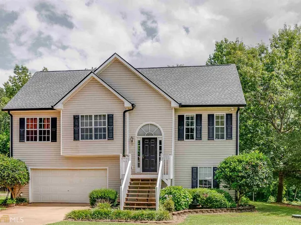 102 Twilight Ct, Jackson, GA 30233