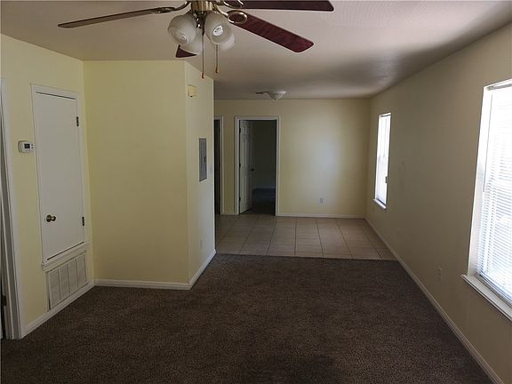 2nd image of 519 W Hutchison St APT D