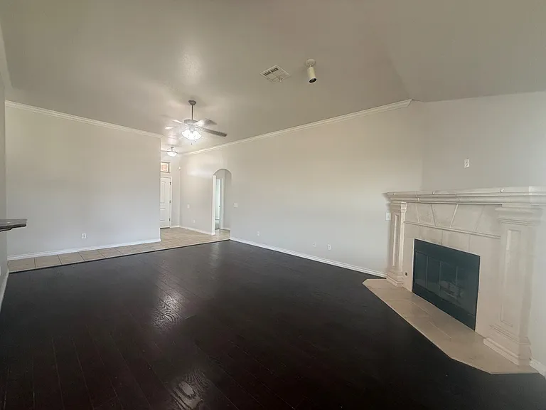 11309 NW 99th St — Photo 6
