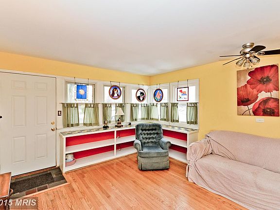 4th image of 7037 Canterbury Ln