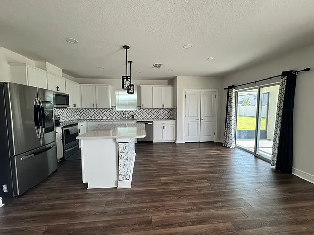 30563 Thunderbird Dr — Photo 25